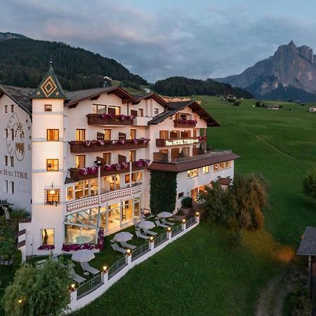 Parc Hotel Tyrol 카스텔로토 외부 사진