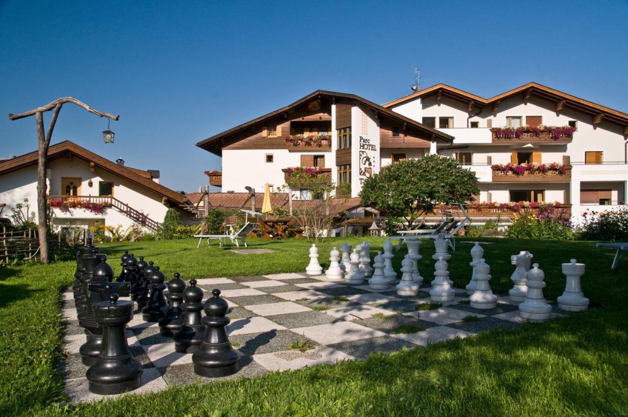 Parc Hotel Tyrol 카스텔로토 외부 사진