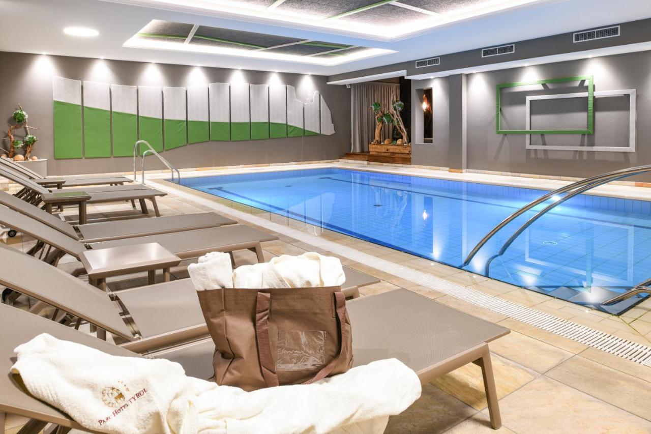 Parc Hotel Tyrol 카스텔로토 외부 사진