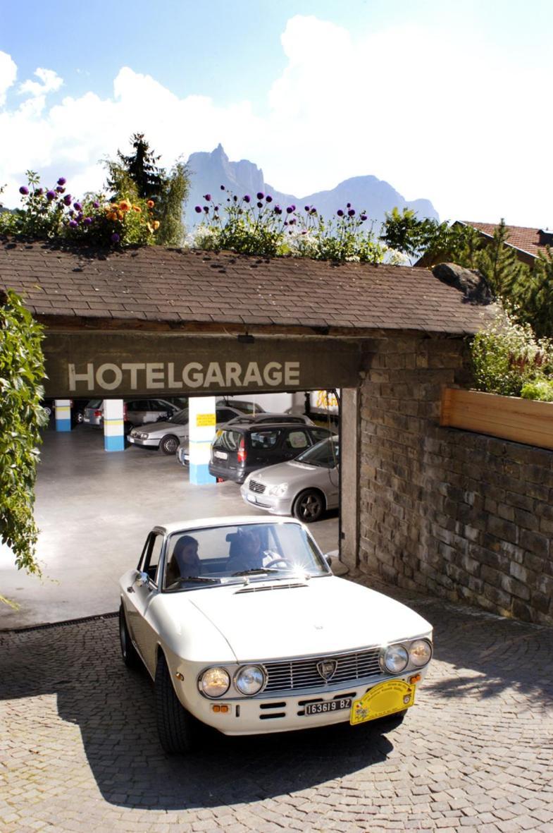 Parc Hotel Tyrol 카스텔로토 외부 사진