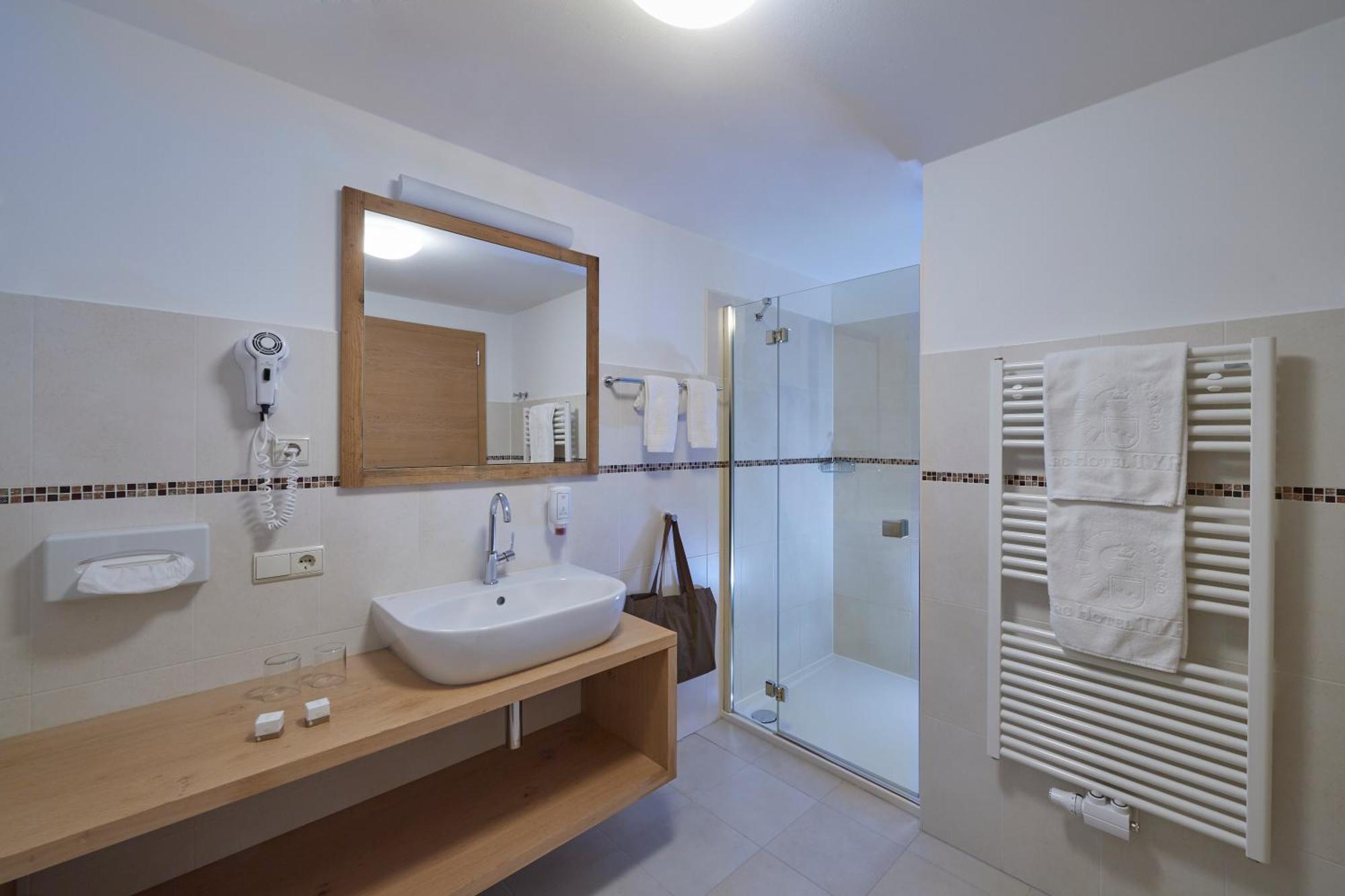 Parc Hotel Tyrol 카스텔로토 외부 사진