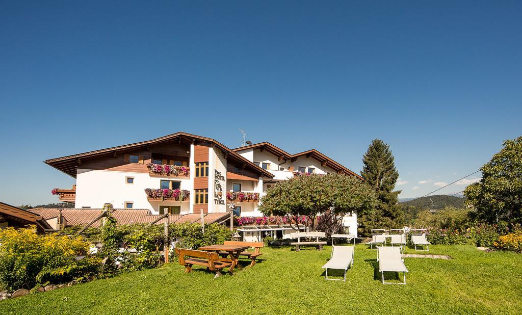 Parc Hotel Tyrol 카스텔로토 외부 사진