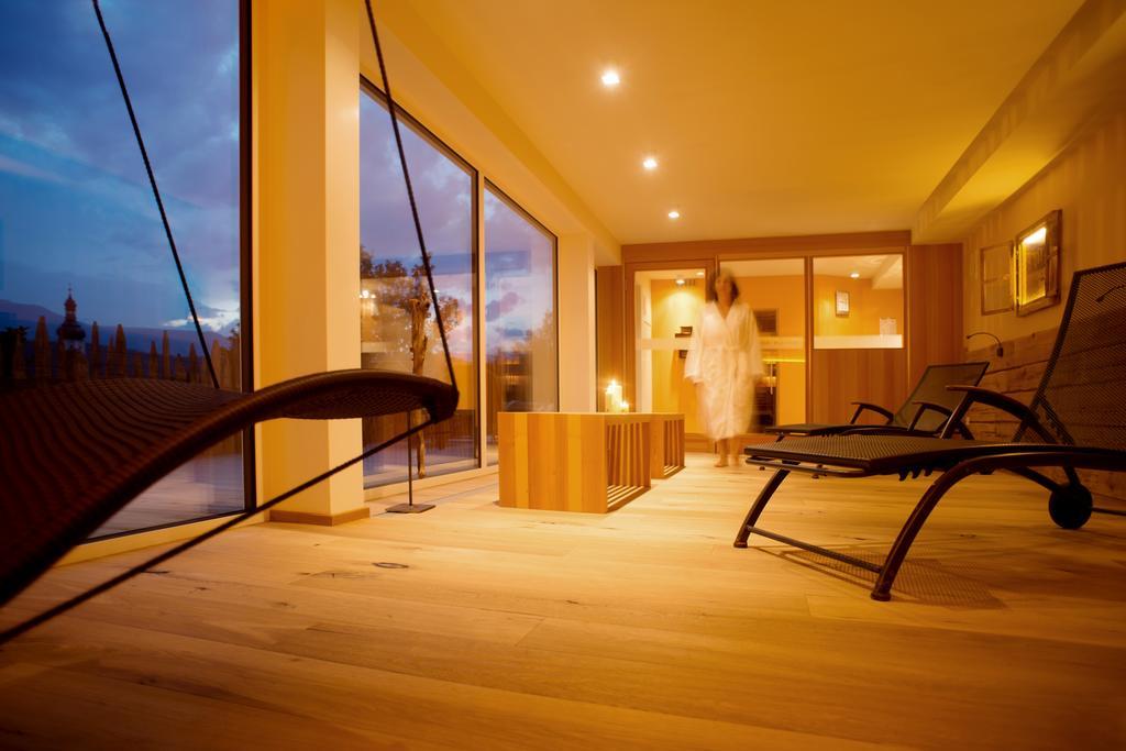 Parc Hotel Tyrol 카스텔로토 외부 사진