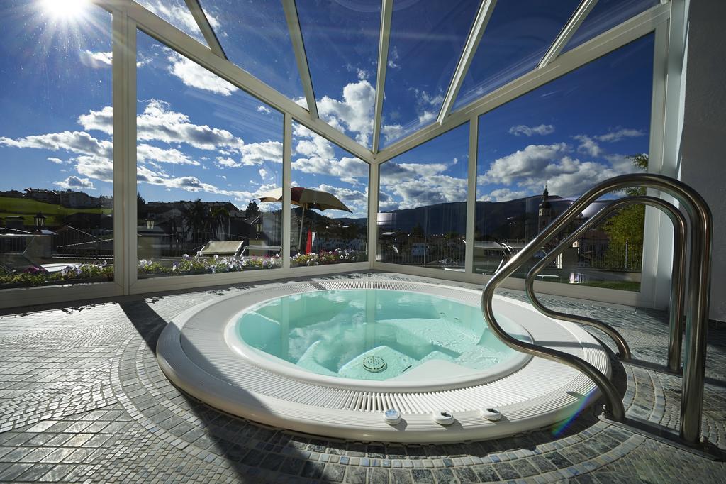 Parc Hotel Tyrol 카스텔로토 외부 사진