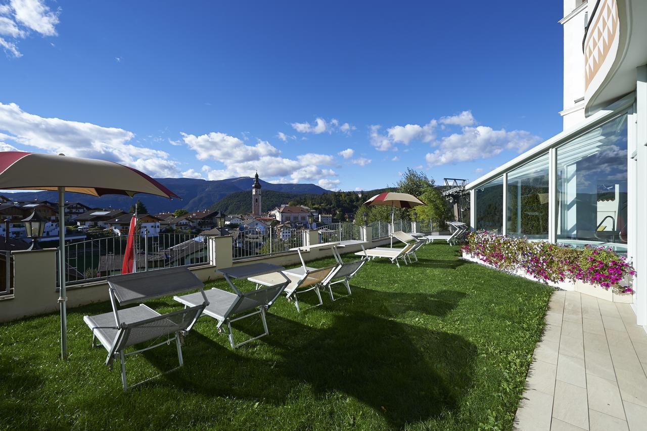 Parc Hotel Tyrol 카스텔로토 외부 사진