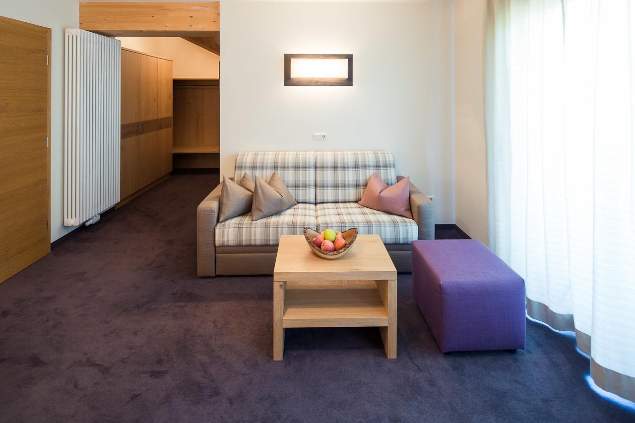 Parc Hotel Tyrol 카스텔로토 외부 사진